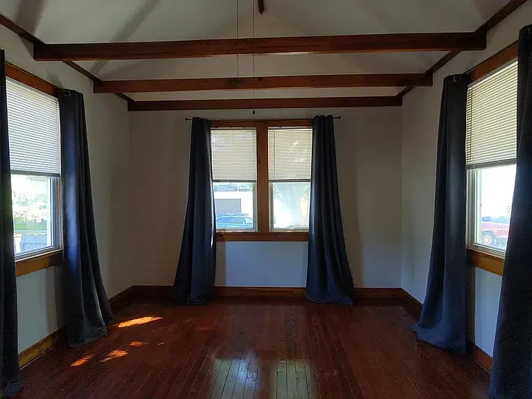 3725 Cleveland Avenue — Photo 4