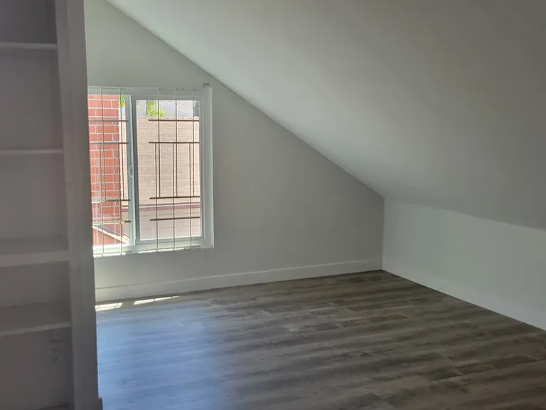 8676 Lynx Rd — Photo 12