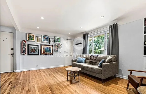 1535 Hudson St #3 Photo 1