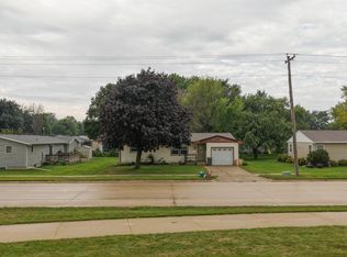 1411 10th Ave E, Spencer, IA 51301