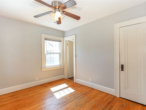 5th image of 1544 45th St