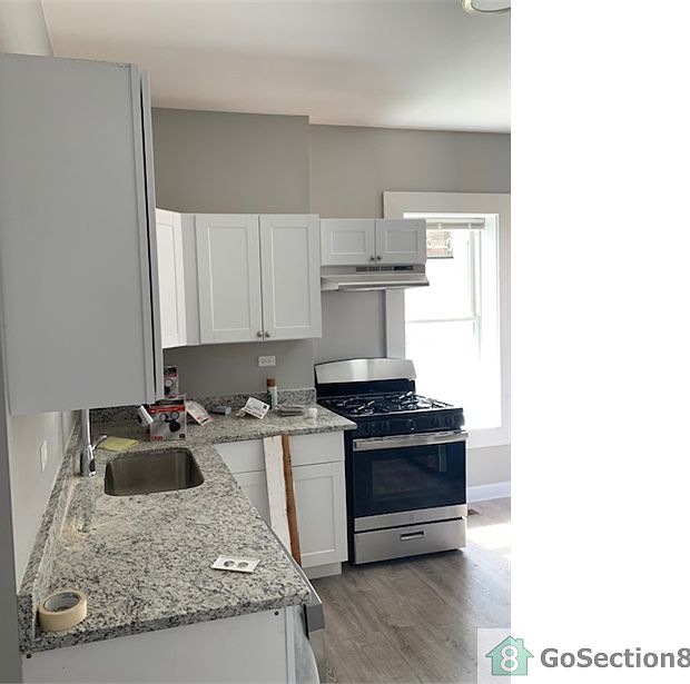 1st image of 7318 S Langley Ave #2