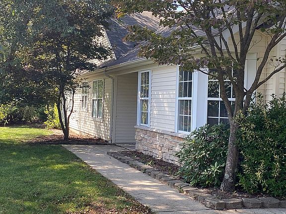 3rd image of 2552 Haverhill Ct