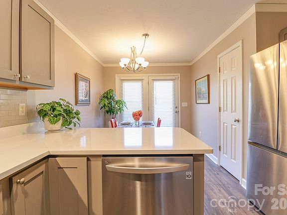 4th image of 48 Olde Covington Way