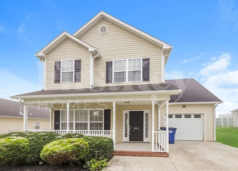 4944 Lighthouse Ct — Photo 1