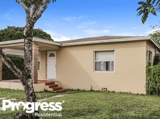 804 NW 9th St, Hallandale, FL 33009