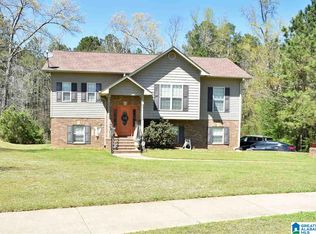 2023 Park Place Dr, Moody, AL 35004