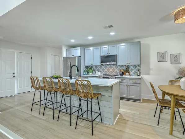 169 Southwold Cir, Goose Creek, SC 29445