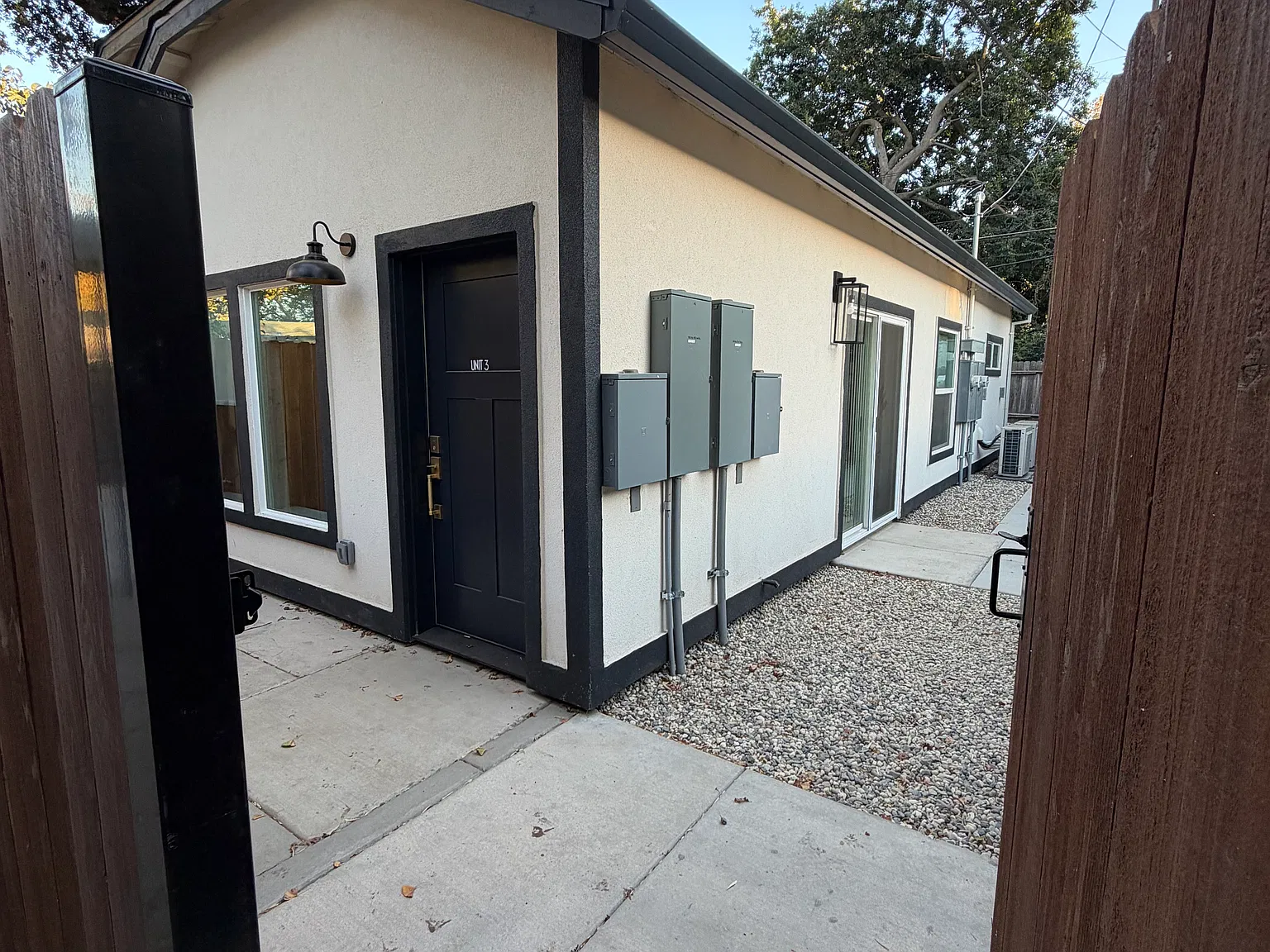 1 bed, 600 sqft, $2,000 — Photo 2