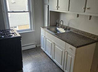 (Undisclosed Address), Perth Amboy, NJ 08861