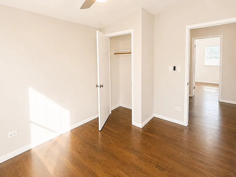 1731 N Linden Ave — Photo 9