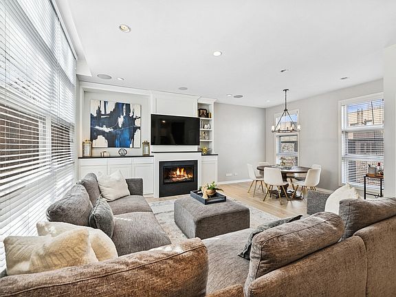 5th image of 1767 N Hoyne Ave Unit I