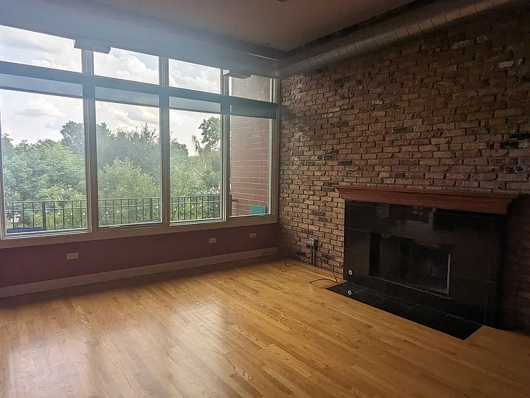 1738 W Belmont Ave #3F — Photo 21