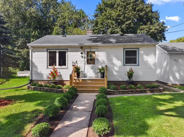 426 N Church STREET, Elkhorn, WI 53121