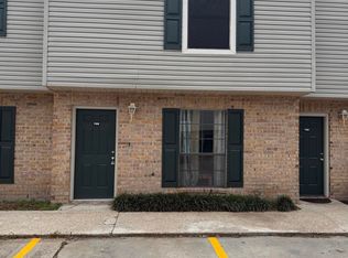 100 Winchester Dr APT 709, Lafayette, LA 70506