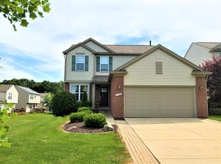 1038 Tudor Ln, Howell, MI 48843