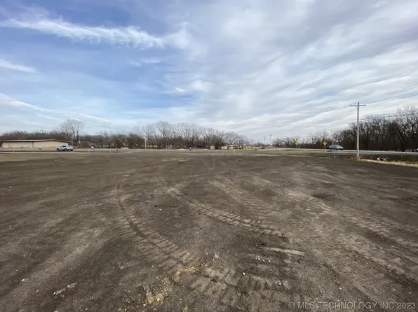 Phillips St, Skiatook, OK 74070