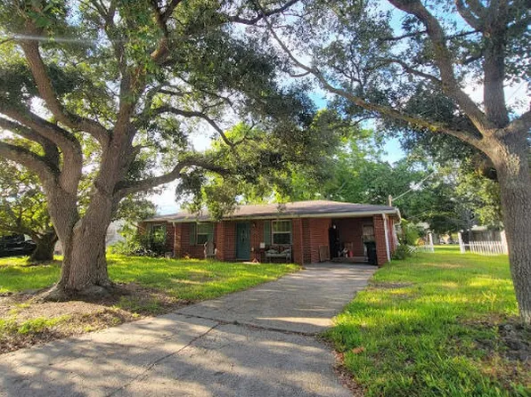 4807 Bel Meade Cir, Pascagoula, MS 39581