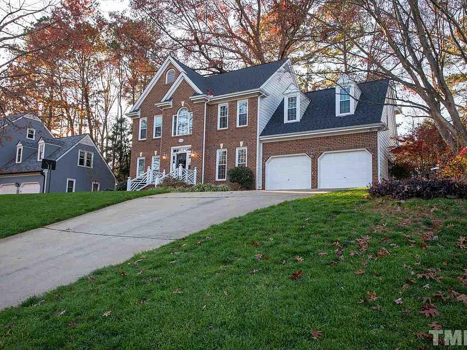 2nd image of 8009 Crooked Chute Ct