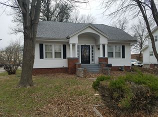 1601 N State St, Litchfield, IL 62056