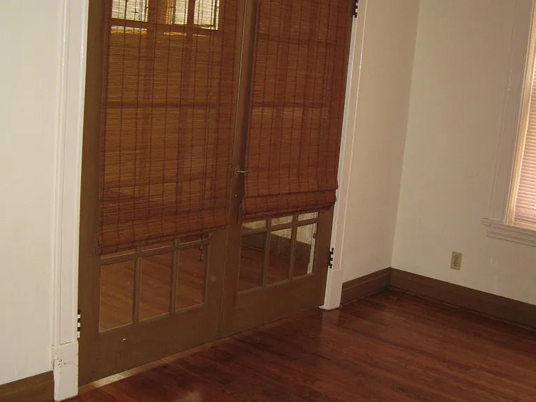 6301 Cates Ave #2W — Photo 9