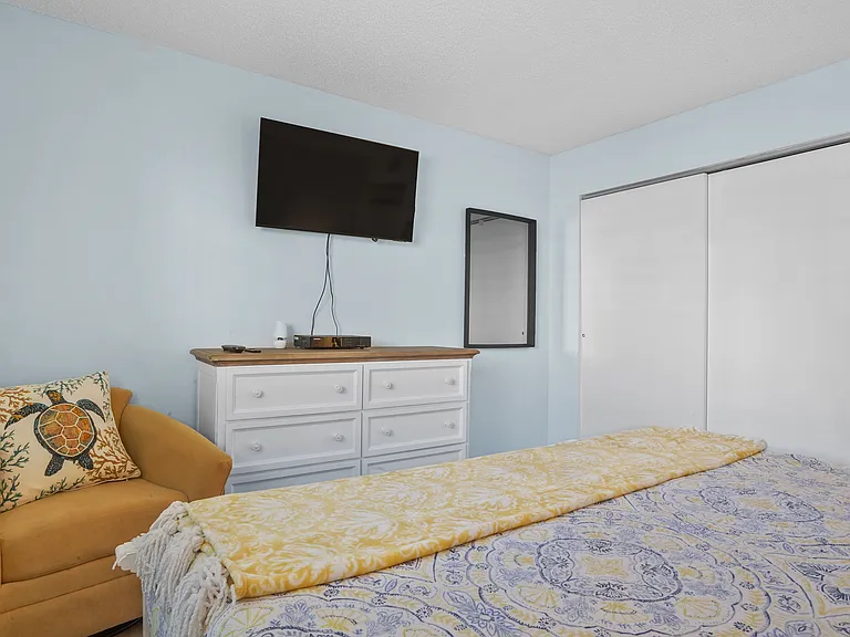 4103 Gulf Blvd #109 — Photo 31