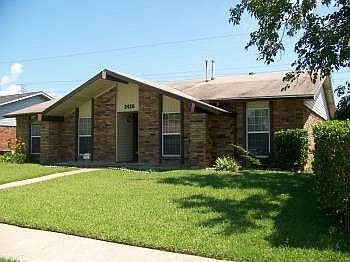 1st image of 2426 Cedar Elm Ln