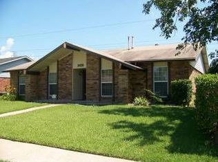 2426 Cedar Elm Ln, Garland, TX 75043