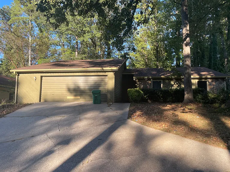 5132 Winterberry Dr — Photo 3
