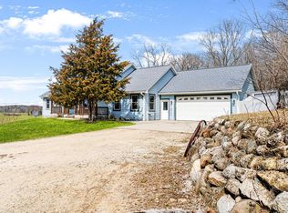 4008 Ridge ROAD, Kewaskum, WI 53040