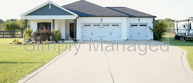 2915 Duck Pond Rd