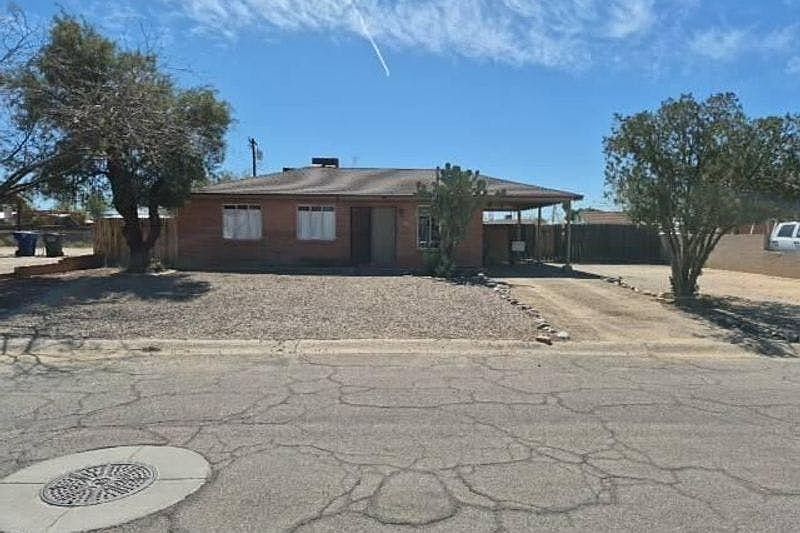 1st image of 5618 E Calle Silvosa