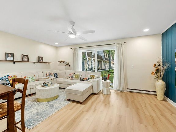 5th image of 10712 Timber Ridge Cir #1B-2