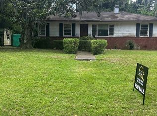 1805 E 62nd St, Savannah, GA 31404