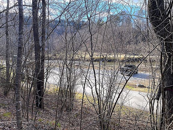 5th image of 1141 Monteith Gap Rd