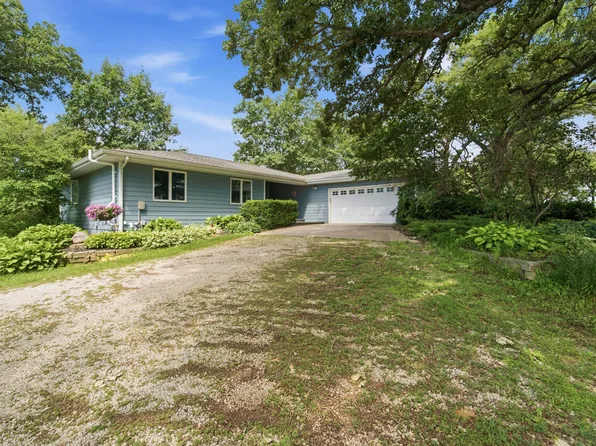 1105 Timberland Dr, Story City, IA 50248