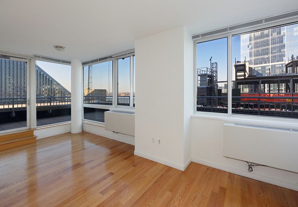 1st image of 33 W End Ave APT 4A