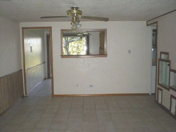 4th image of 2210 Morningside Cir