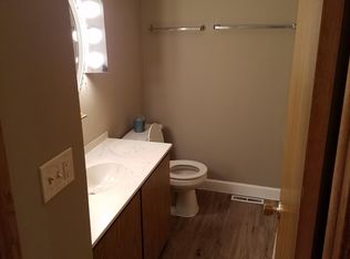 3415 S Glendale Dr, Quincy, IL 62301