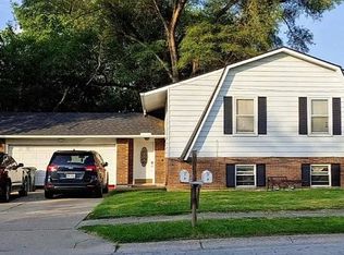 882 S Linden Ave, Miamisburg, OH 45342