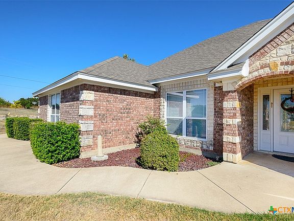 4th image of 130 Coleton Dr