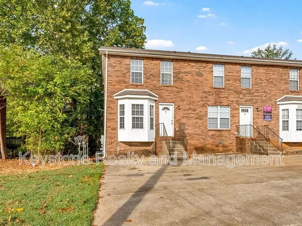 3252 Tower Dr, Clarksville, TN 37042