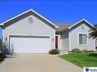 14820 Wirt St, Omaha, NE 68116