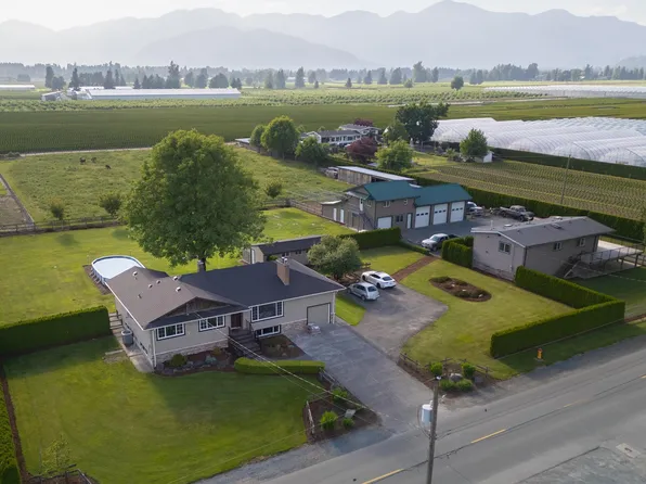 10195 Gillanders Rd, Chilliwack, BC V2P 6H4