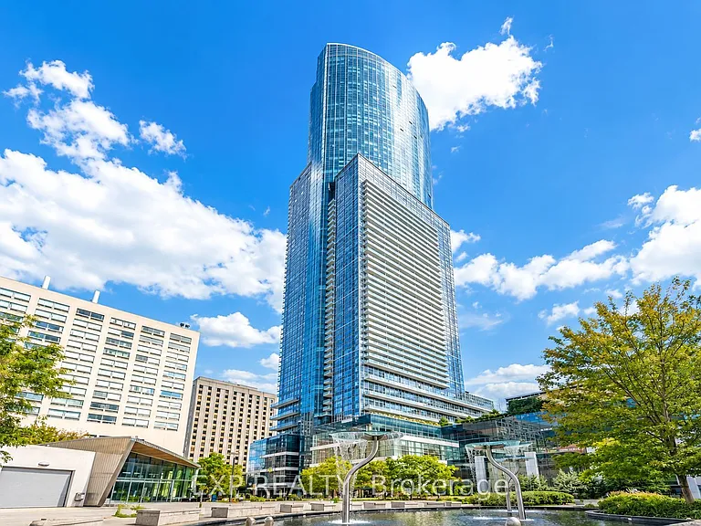 386 Yonge St #1516 — Photo 1