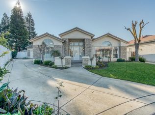 939 E Mill Creek Dr, Fresno, CA