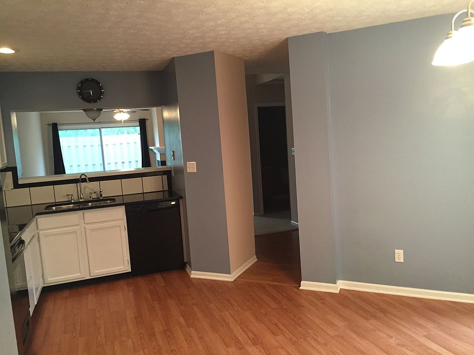 1st image of 3743 Magenta Ln