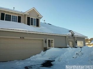 9136 Fox Ct, Victoria, MN 55386