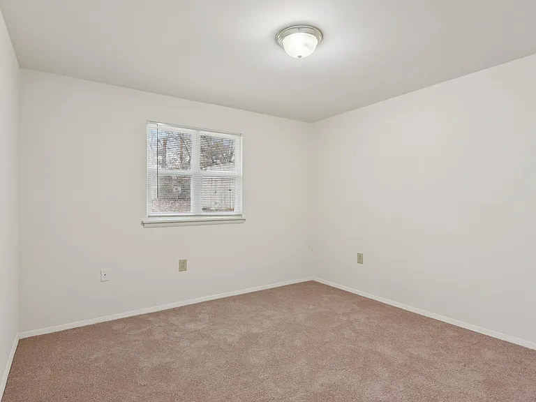 Howard Hills Rental Townhomes and Duplexes — Photo 134