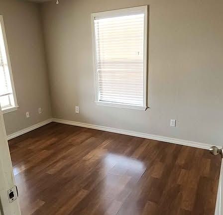 4th image of 1072 County Street 2958 #A